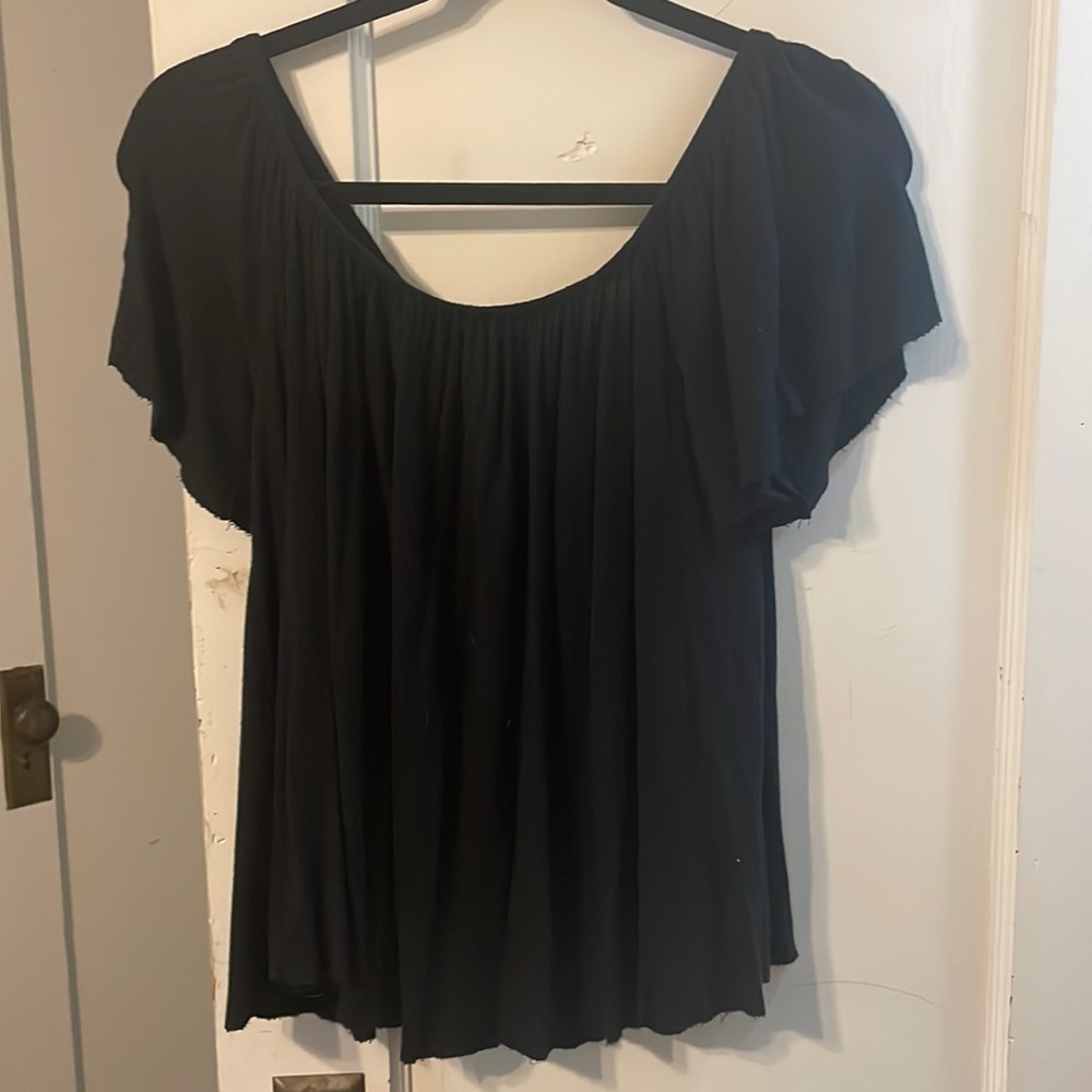 Black flowy top